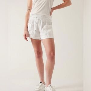 Athleta Cabo Linen 4" Shorts - White